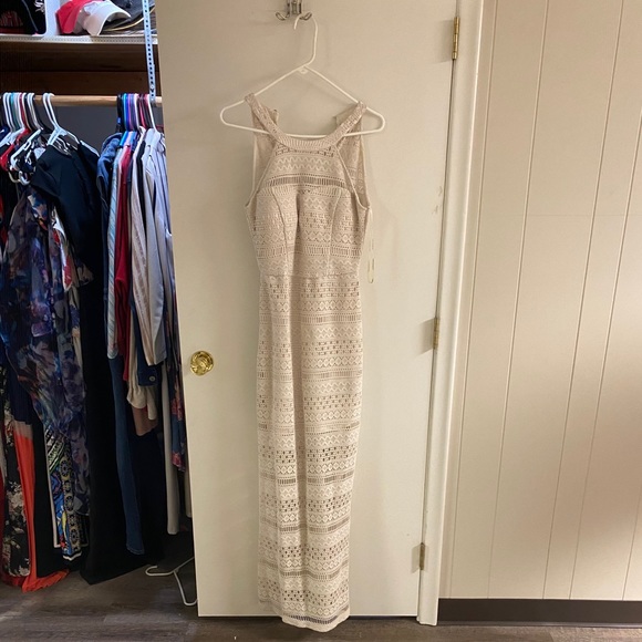 Dress - Picture 1 of 5